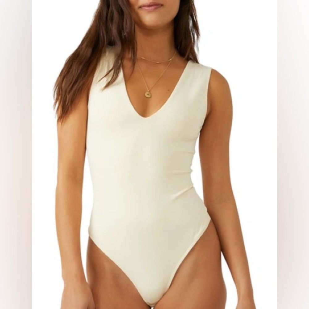 Free People Keep it Sleek Bodysuit in Tofu size Large NWT